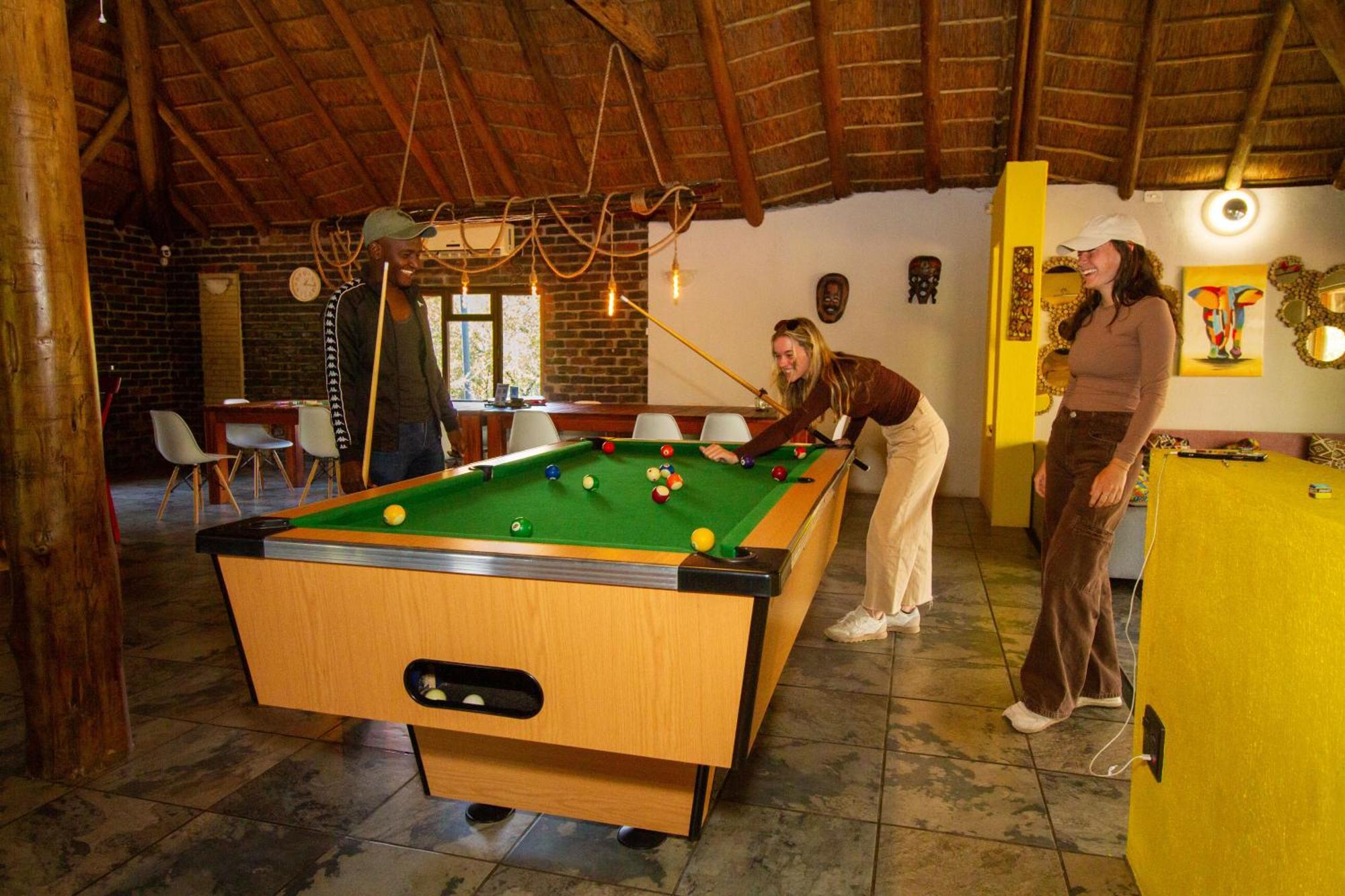 Kruger Park Hostel Marloth Park Exterior photo