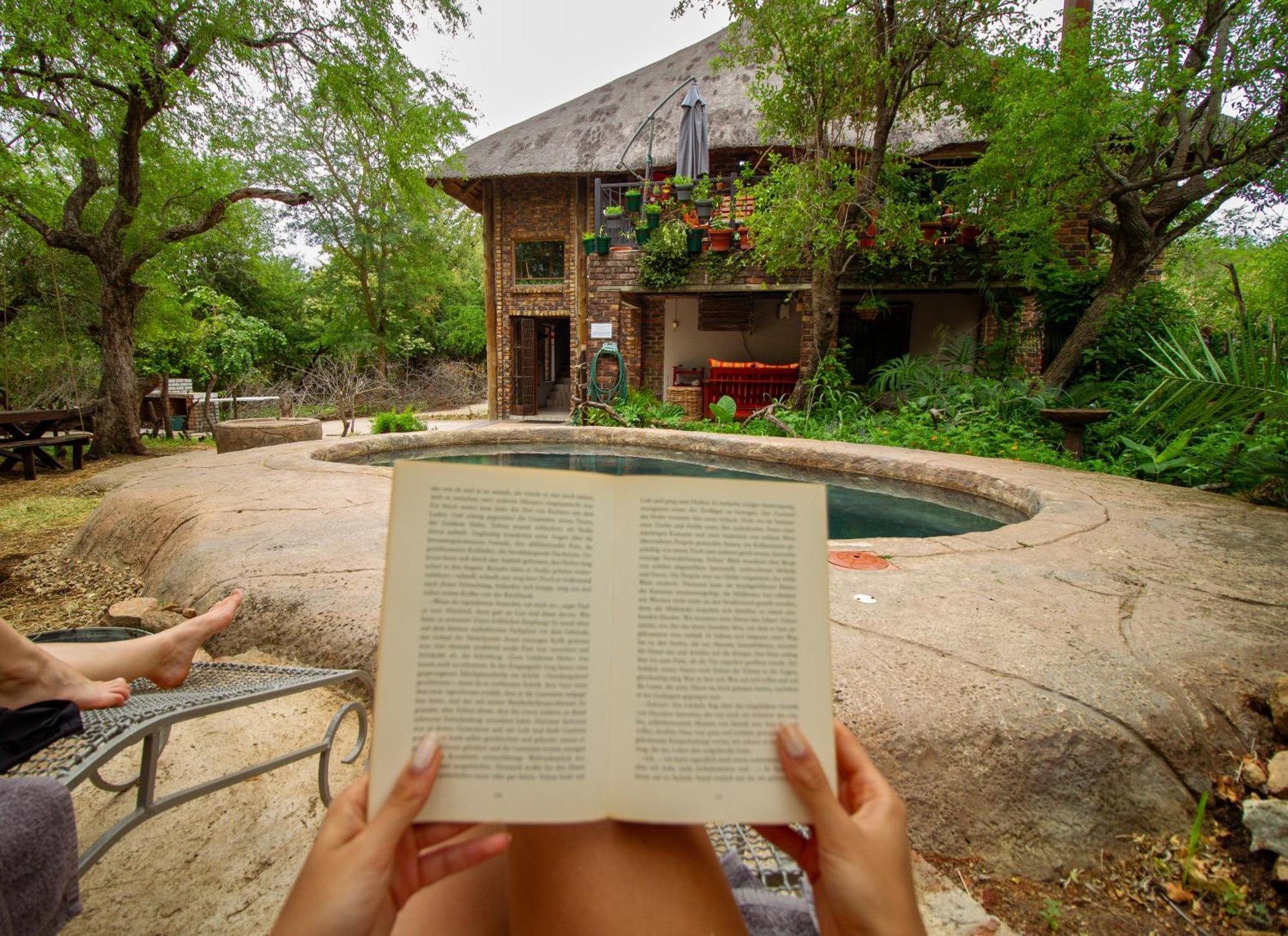 Kruger Park Hostel Marloth Park Exterior photo